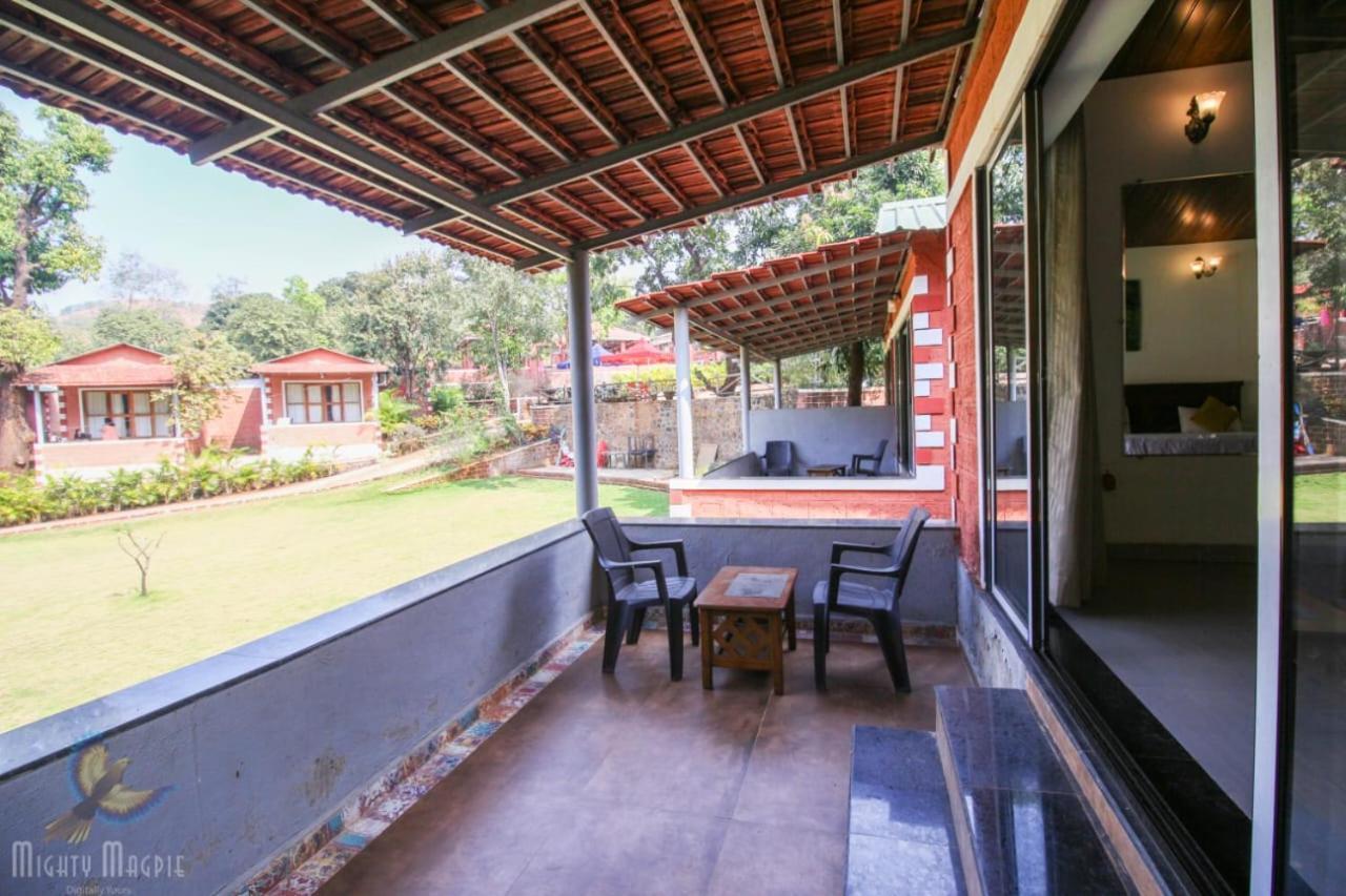 Hotel River Orchid Resort 사타라 외부 사진
