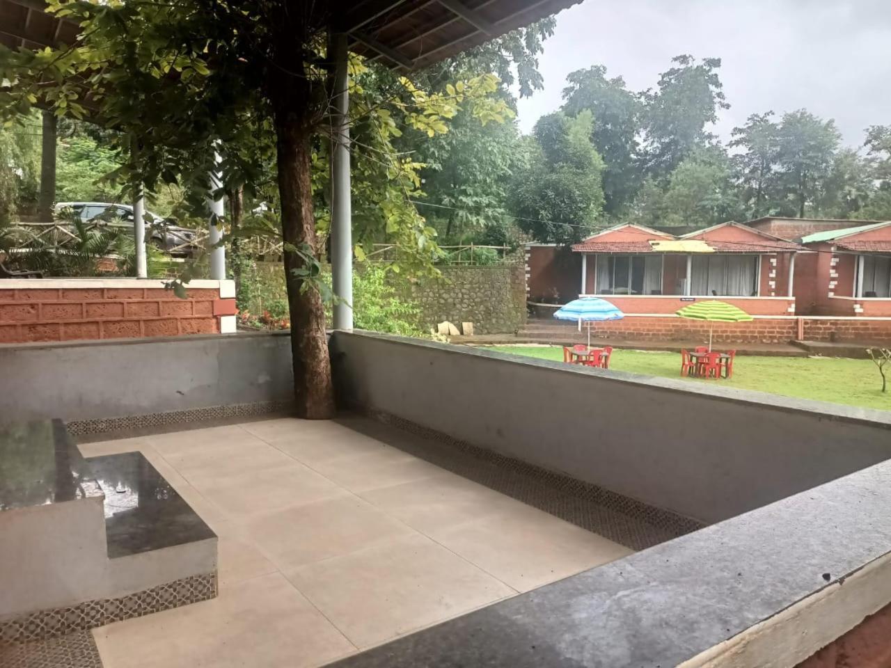 Hotel River Orchid Resort 사타라 외부 사진