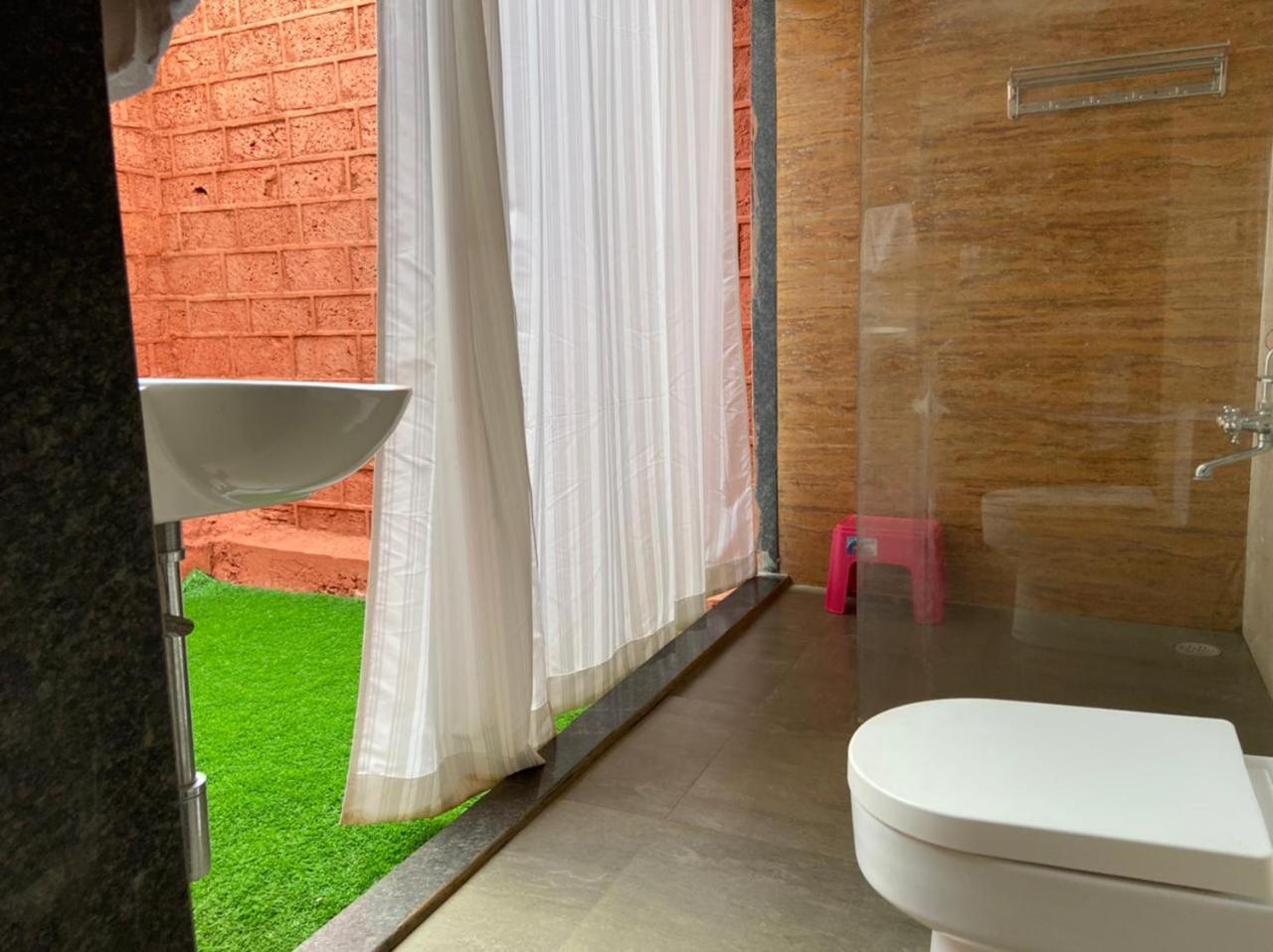 Hotel River Orchid Resort 사타라 외부 사진
